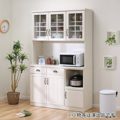 471430001.jpg?ccp=1734310800&  