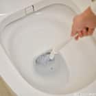 奥まで洗いやすい スリムトイレクリーナー 3枚目画像