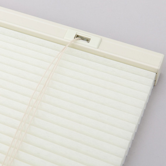 断熱・保温 ハニカム構造のシェード(L6319 90X180) 9枚目画像