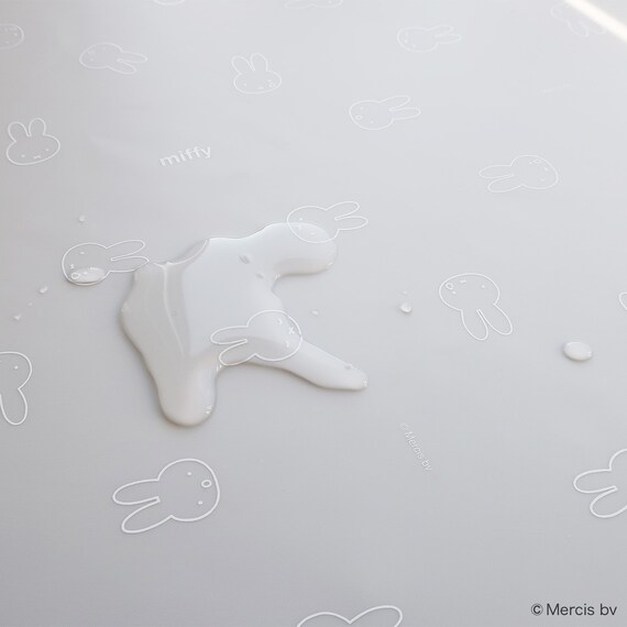 miffy シリコン製の調理台保護マット(60×80cm) 2枚目画像