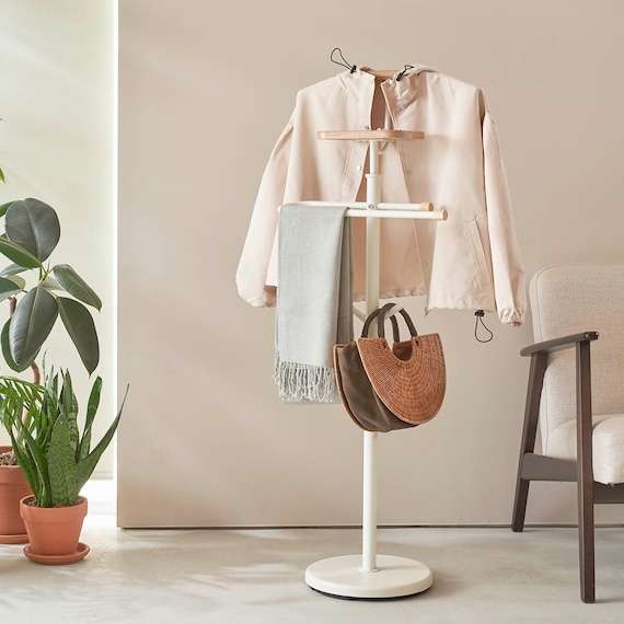 インテリアに馴染むスーツハンガーラック(ホワイト) 1枚目画像