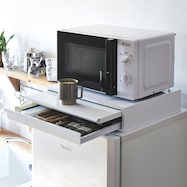 家事効率をアップするレンジ下引き出し&スライドテーブル