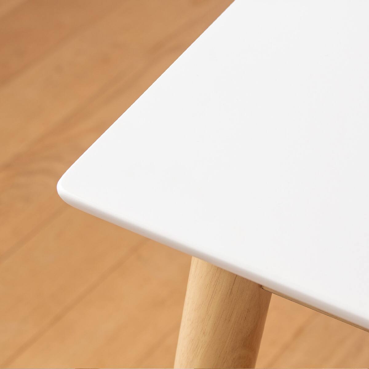 北欧風ダイニングテーブル (幅110cm IW1170 WH/NA) | ニトリネット