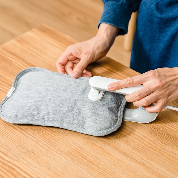 蓄熱式 電気湯たんぽ(ピンク) 4枚目画像