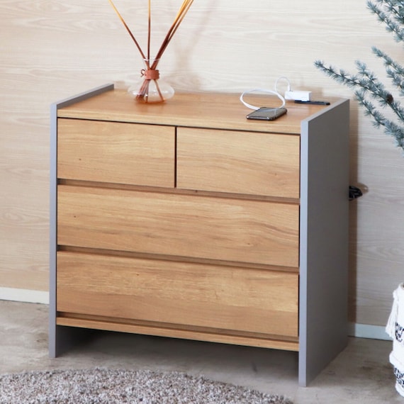 コンセント付きリビングチェスト 1枚目画像