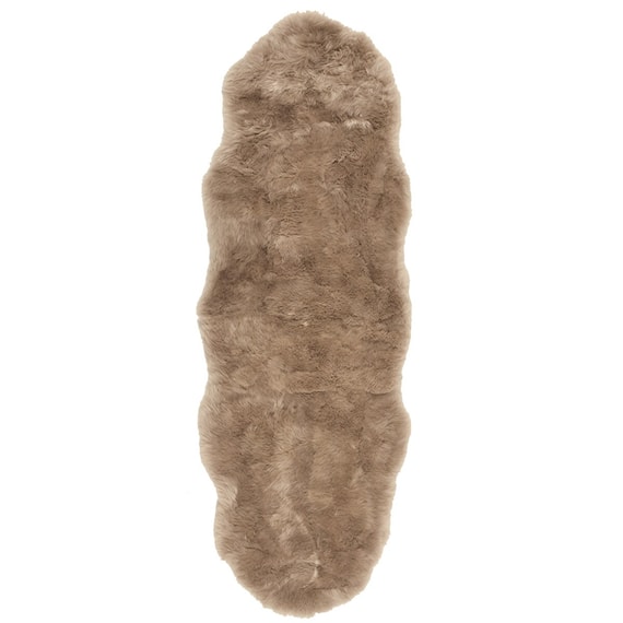 【天然ムートン】アクセントマット・カバー 2匹物 60×180cm(ブラウン) 1枚目画像