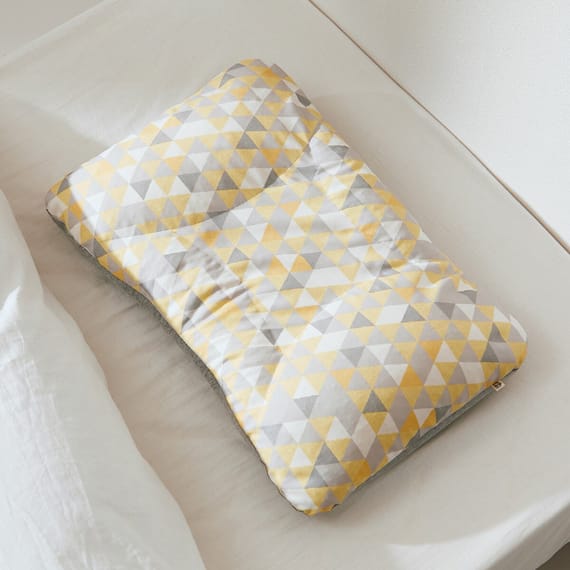 ふわもち×姿勢にフィットするパイプ枕 60×40cm (シーシャ YE) 1枚目画像