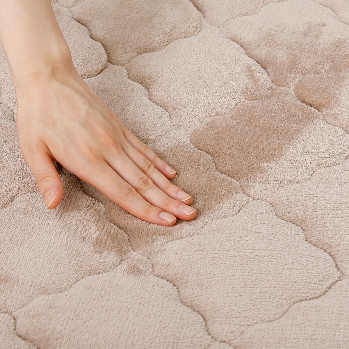 ずれにくい敷きパッド専用 敷きパッド ダブル (キルト/ベージュ