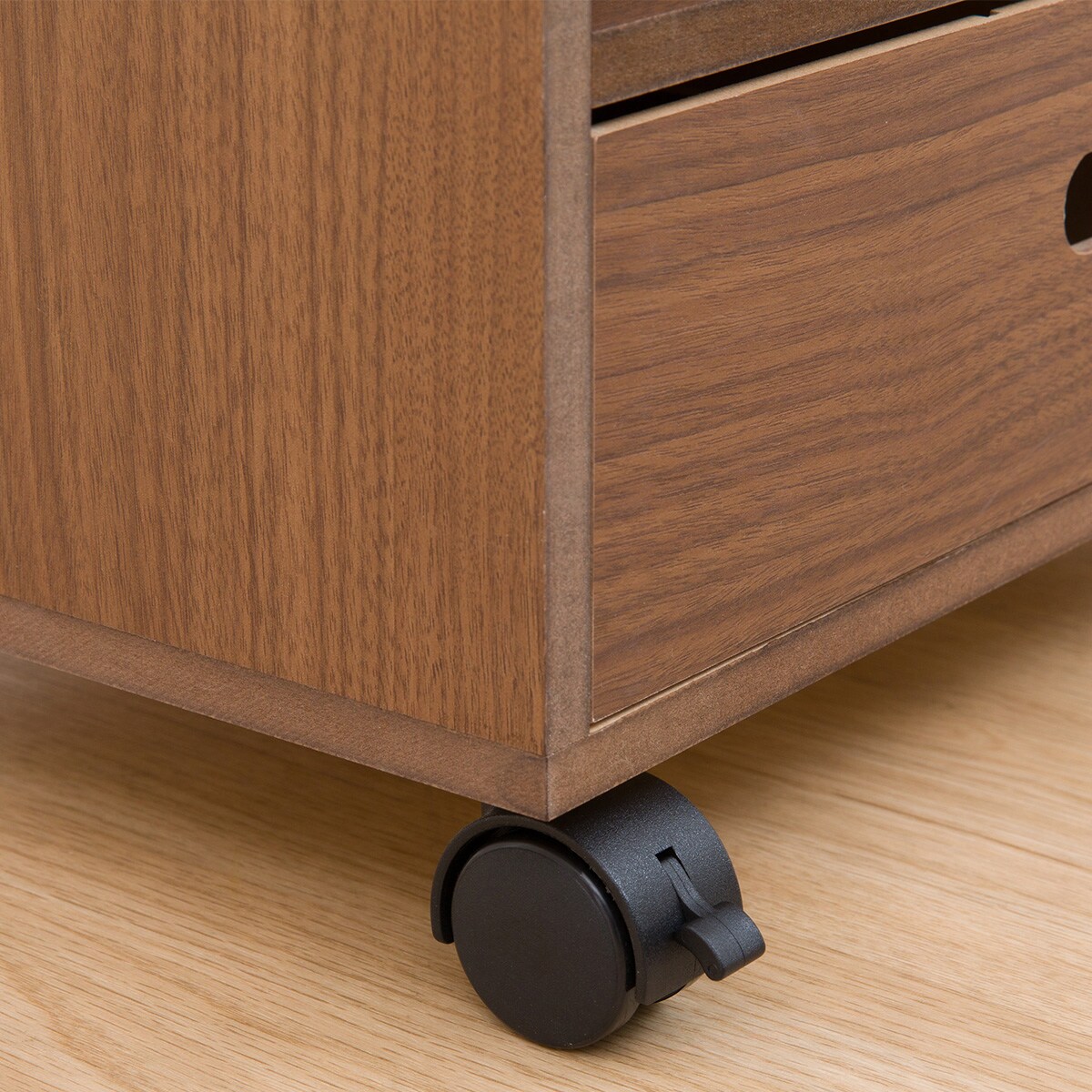 ダイニングテーブル下に収まる整理収納ワゴン(3段 ブラウン