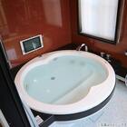 お風呂の浴槽にも貼れるすべり止めテープ 3枚目画像