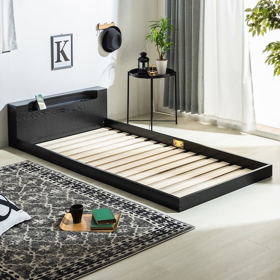 セミダブル 棚・照明・コンセント付きフロアベッドフレーム (ORO BK) 1枚目画像