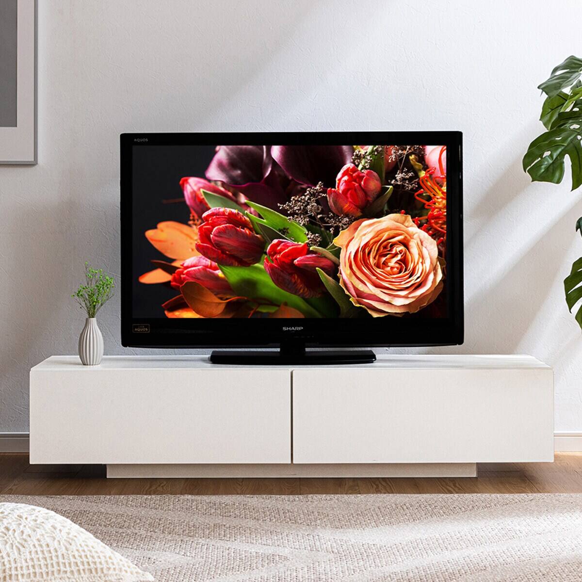 【今月中に処分します】ニトリ　テレビ台 コーナー有効活用 流線形テレビ台 (右寄せタイプ WAL) | ニトリネット