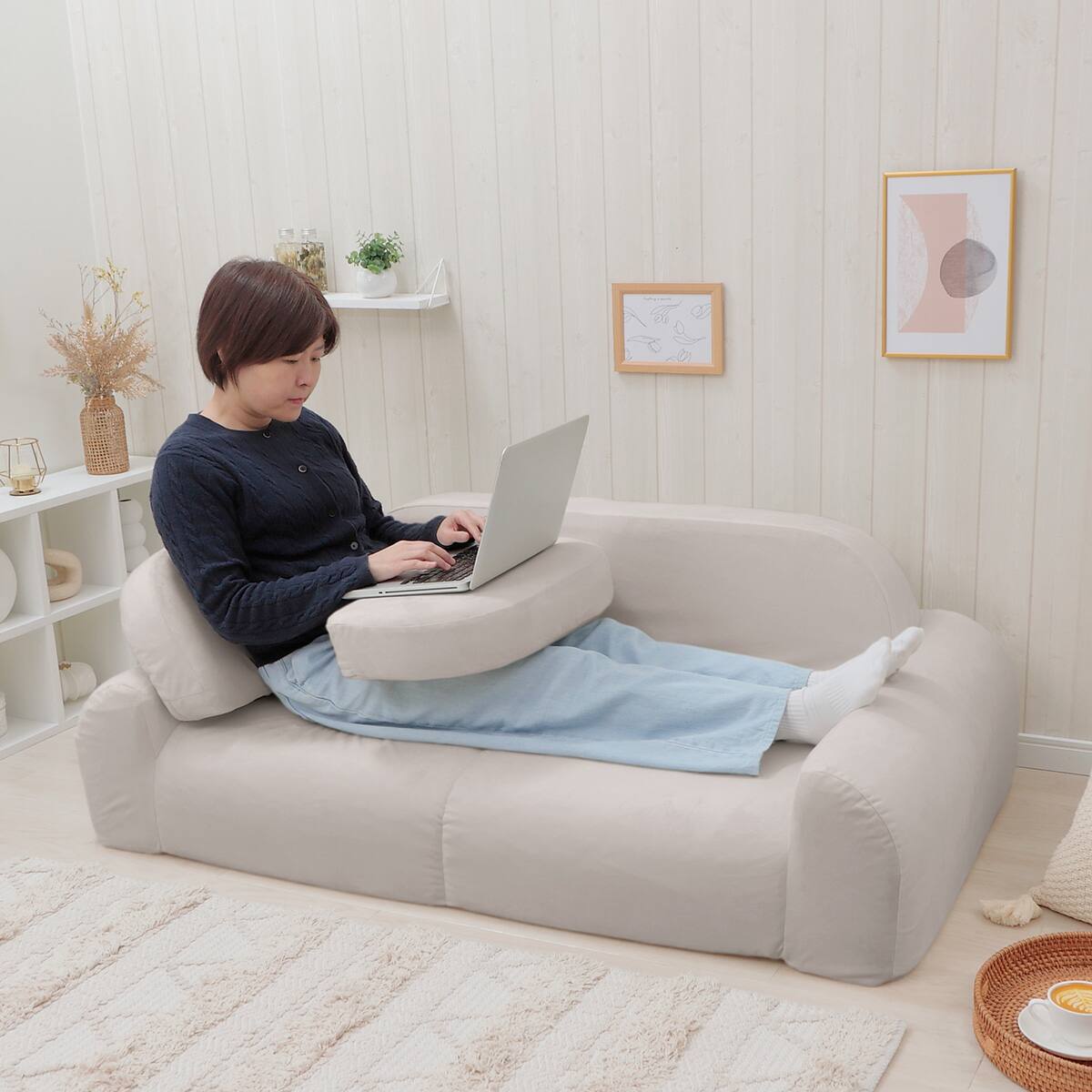 暮らしに寄り添うコンパクトローソファ (A1371 グレー) | ニトリネット