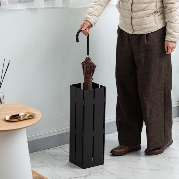 場所をとらないコンパクト傘立て スリット(ブラック) 14枚目画像