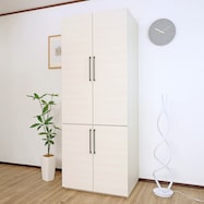 子供服も掛けられる衣類収納庫