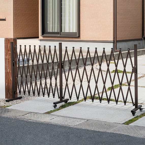 伸縮式アルミゲート(幅5m ブラウン) 1枚目画像