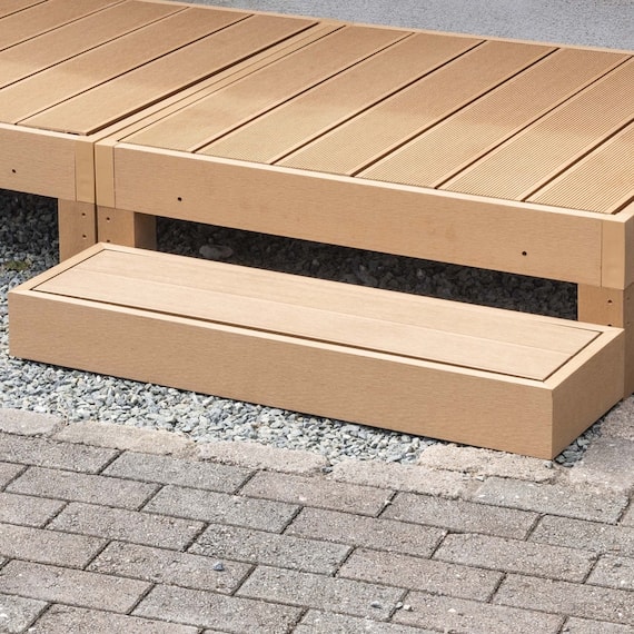 人工木ステップ(ライトブラウン) 1枚目画像