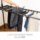 【簡単】ワンタッチ式 突っ張りハンガートリプル スラックスハンガー付き(ブラック) 6枚目画像