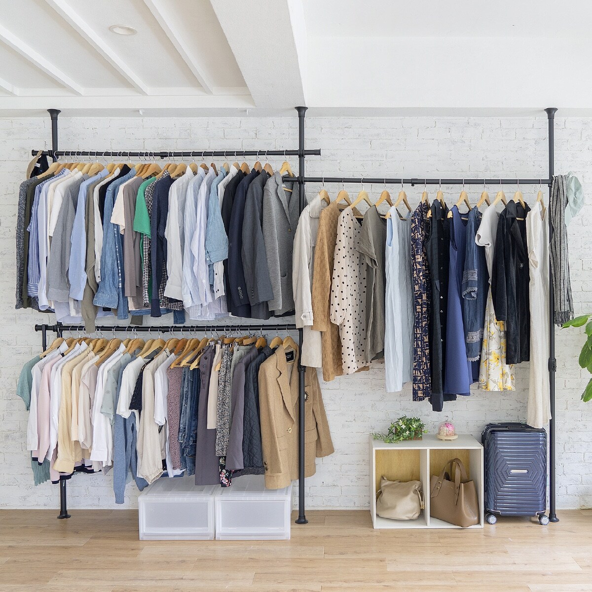 突っ張りハンガー トリプル ブラック 通販 ニトリネット 公式 家具 インテリア通販 突っ張りハンガー トリプル ブラック 通販 ニトリネット 公式 家具 インテリア通販