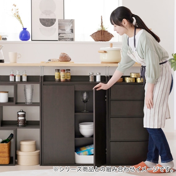 薄型カウンター下収納 扉タイプ (幅60cm DBR) 2枚目画像