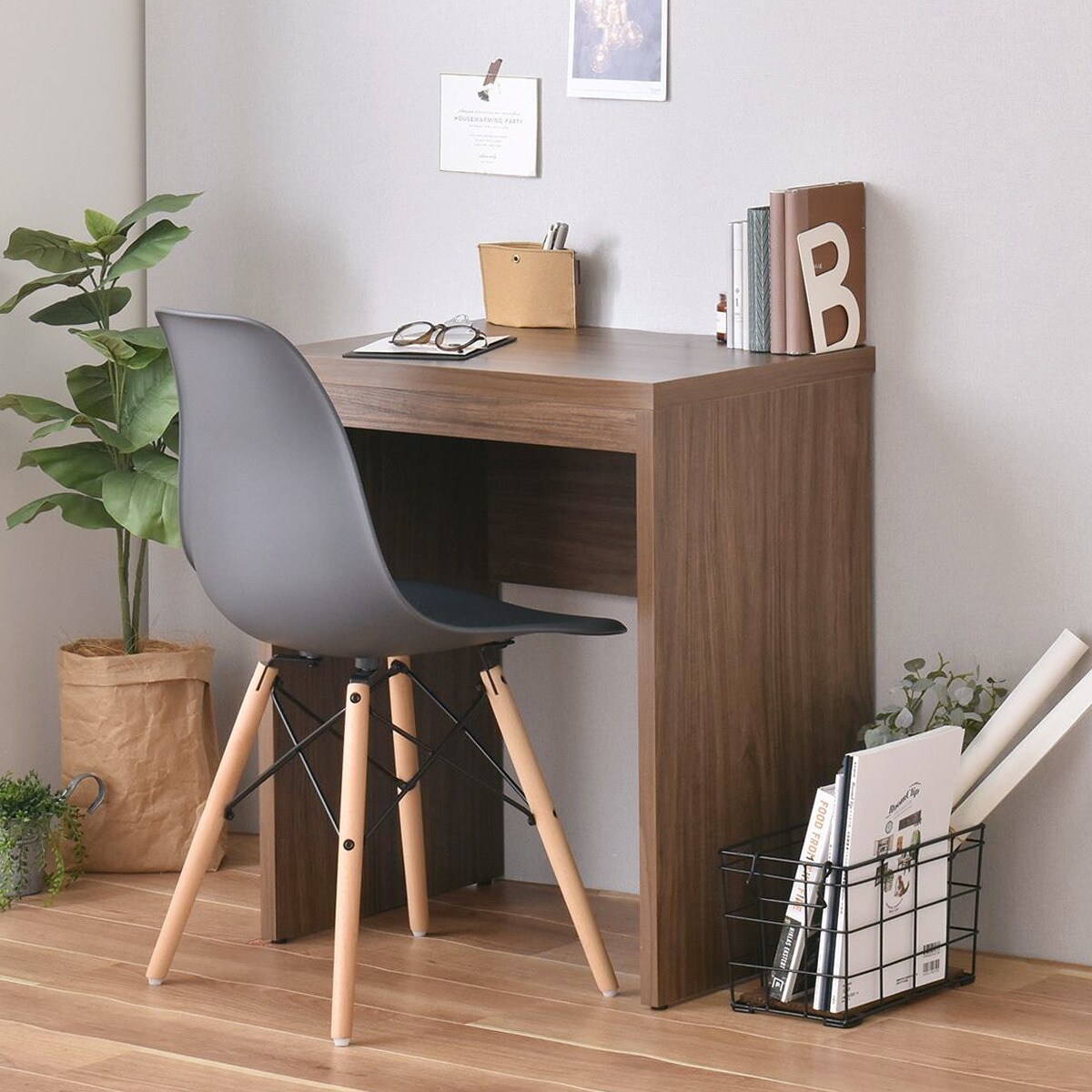 コンパクトサイズのシンプルデスク (幅60cm BR) | ニトリネット【公式