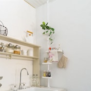 【簡単】ワンタッチ式 突っ張りトレイ4段ラック