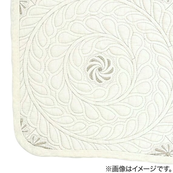 アラベスク調刺繍のマルチキルトカバー 200×250cm (AKW GY) 3枚目画像