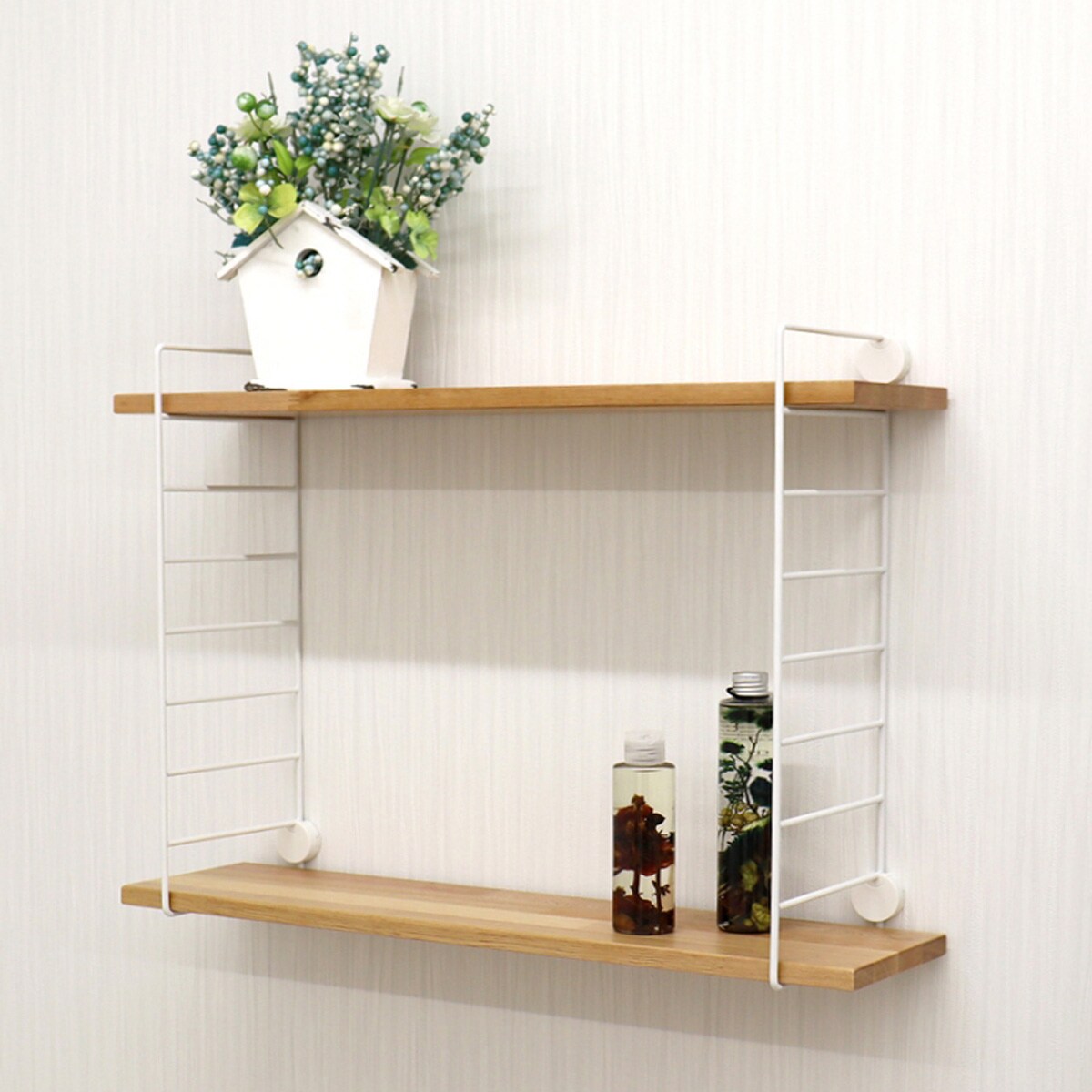 【美品】ニトリ　突っ張りウォールラック　ナチュラルカラー　フック付　送料無料 美品】ニトリ 突っ張りウォールラック ナチュラルカラー フック