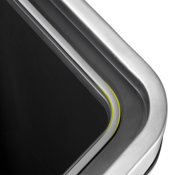 ステップ式ゴミ箱(防臭タイプ 30L 9368 シルバー) 2枚目画像