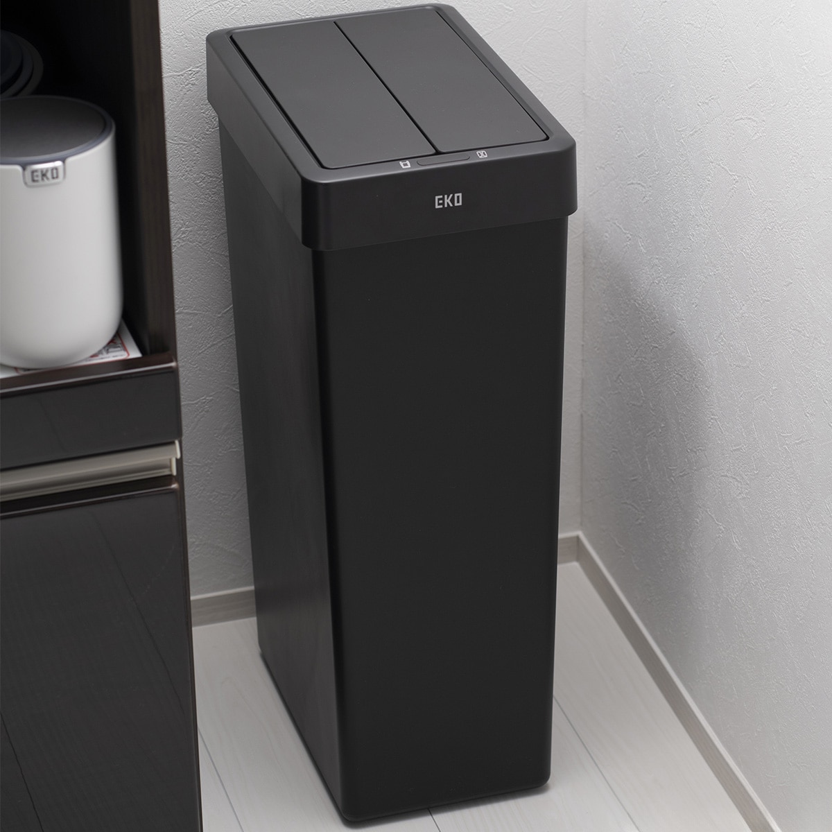 センサー式開閉ゴミ箱(30L 6277 ブラック） | ニトリネット【公式