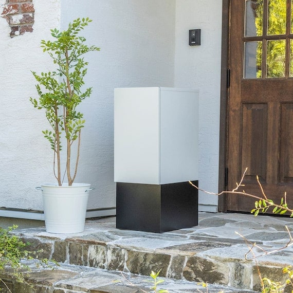 2重扉宅配ボックスセット(HMS ホワイト/ブラック) 1枚目画像