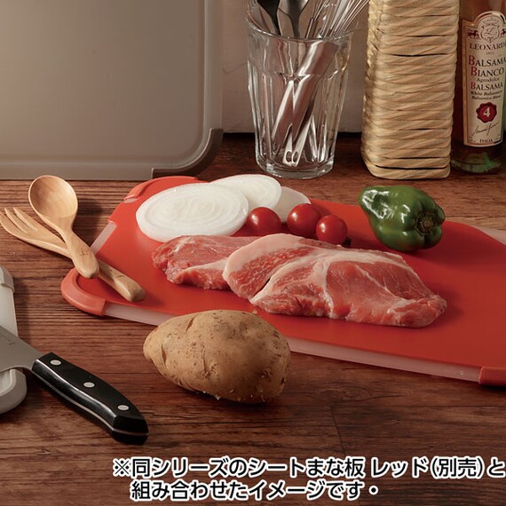 滑り止め付きAg抗菌加工まな板(35ｃｍ×25ｃｍ　レッド) 6枚目画像