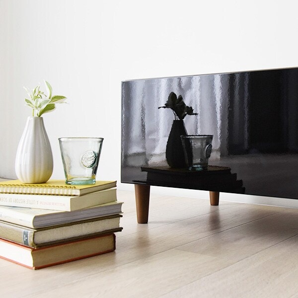 フラットなフォルムのテレビ台 (ローボード 幅148cm ブラウン