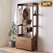 北欧スタイルのハンガーラック