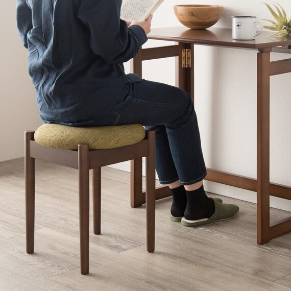 スタッキングできるスツール円形(GR/BR) 1枚目画像