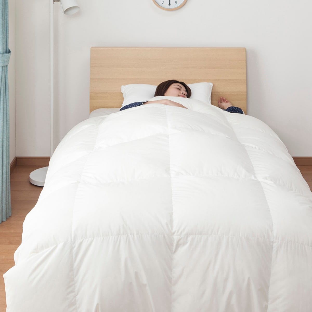 日本製】ホワイトグースダウン93% 羽毛布団 充填量UPタイプ(ムーン