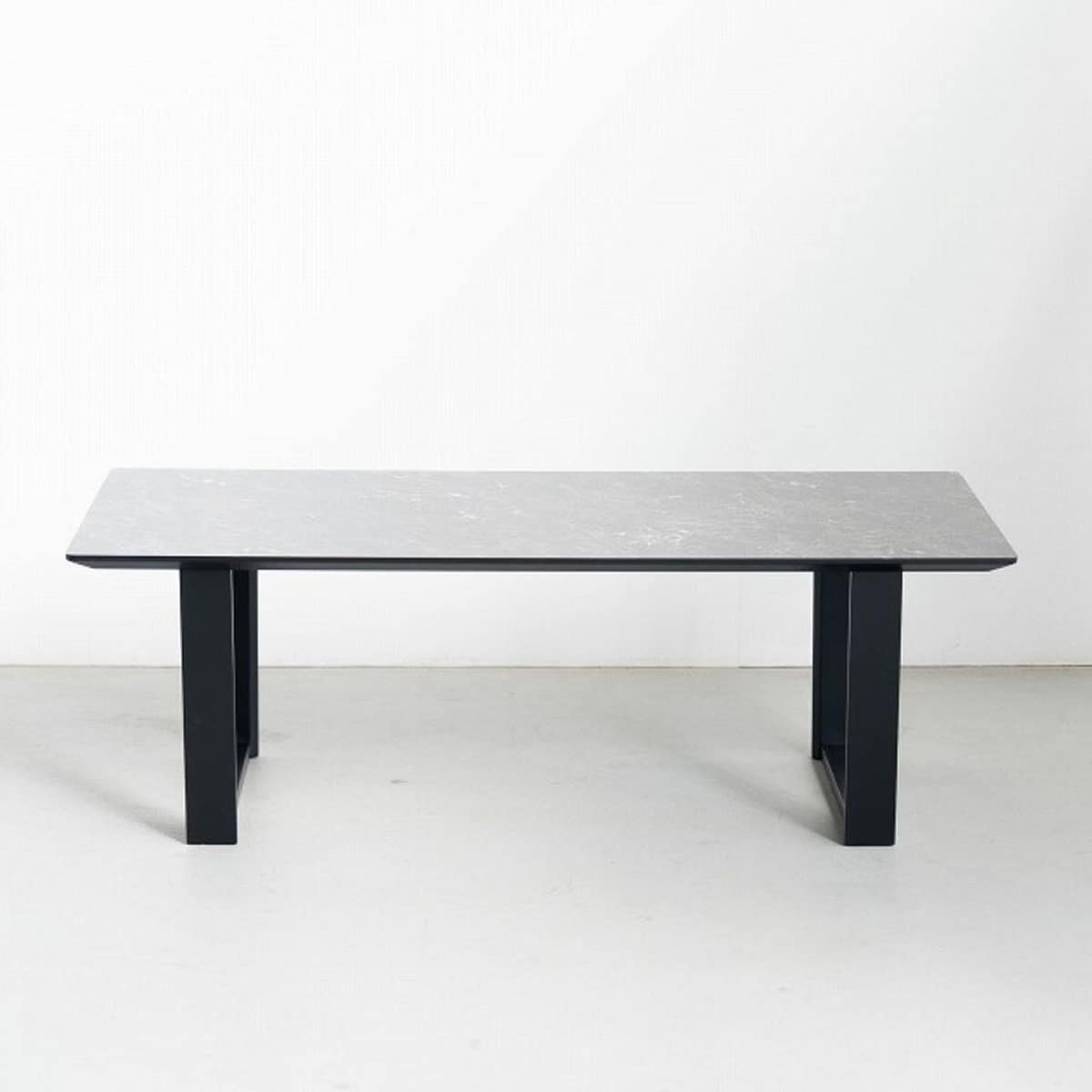 光沢のある大理石柄センターテーブル (BK) | ニトリネット【公式