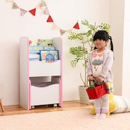 フチ回りがソフトな絵本棚