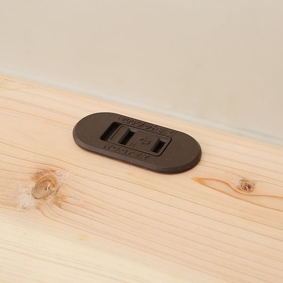 ダブル棚付きヒノキすのこベッドフレーム(コンセント有) 4枚目画像