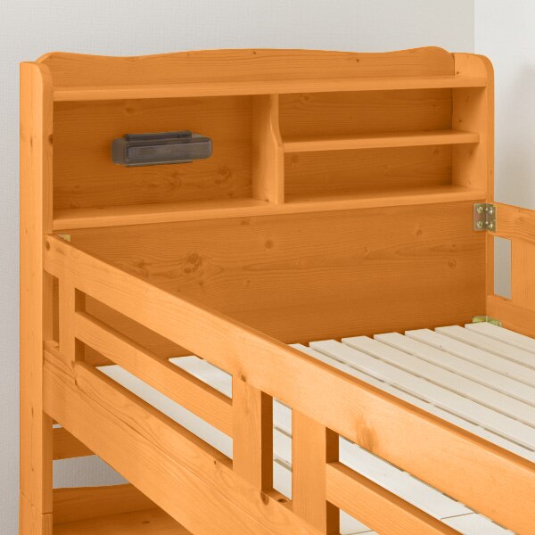 パインの木目が美しい。棚＆照明付きの安心頑丈2段ベッド(LBR
