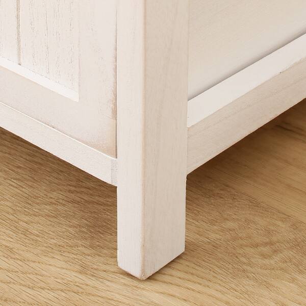 ワンルームにもぴったりの大人可愛いホワイトシャビーコンパクト