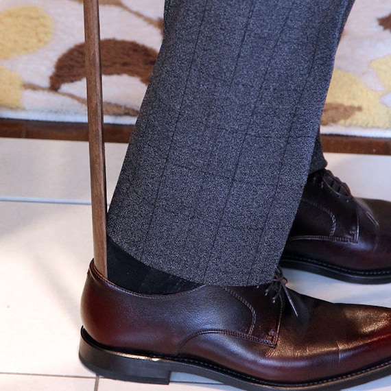 立ったまま使える天然木ロング靴べら 75cm (ブラウン) 5枚目画像