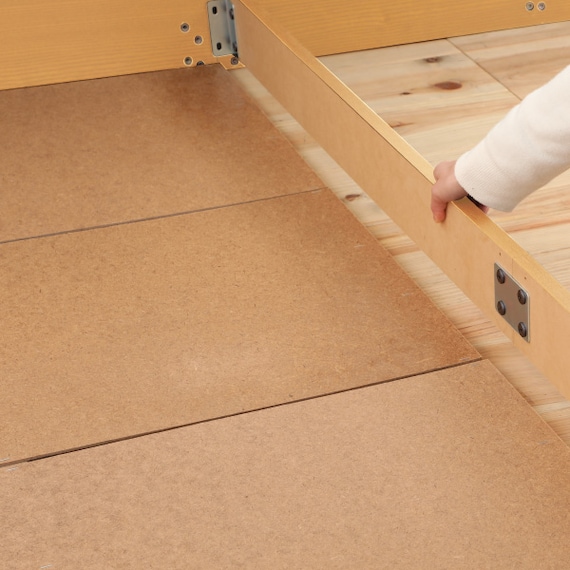 シングル棚・照明・コンセント付きフロアベッドフレーム(KWNJ NA) 10枚目画像