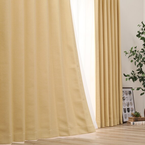 【一人暮らし・寝室に】外から見えにくいミラーレース付 遮光2級・遮熱カーテン4枚セット(エコオアシス イエロー 100X135cmセット) 2枚目画像