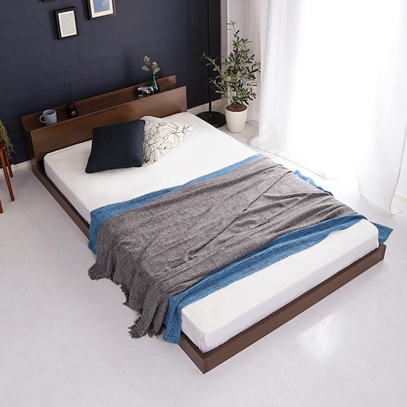 宮・コンセント付き北欧調フロアベッドフレーム(D WAL) 1枚目画像