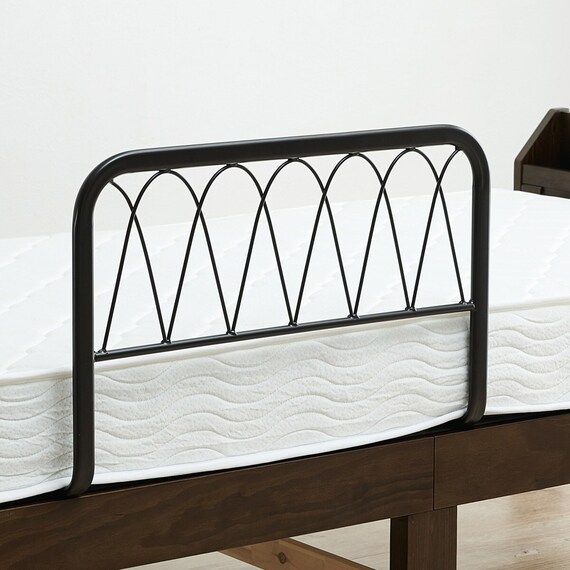 シンプルなデザインのベッドガード(幅70cm DBR) 1枚目画像