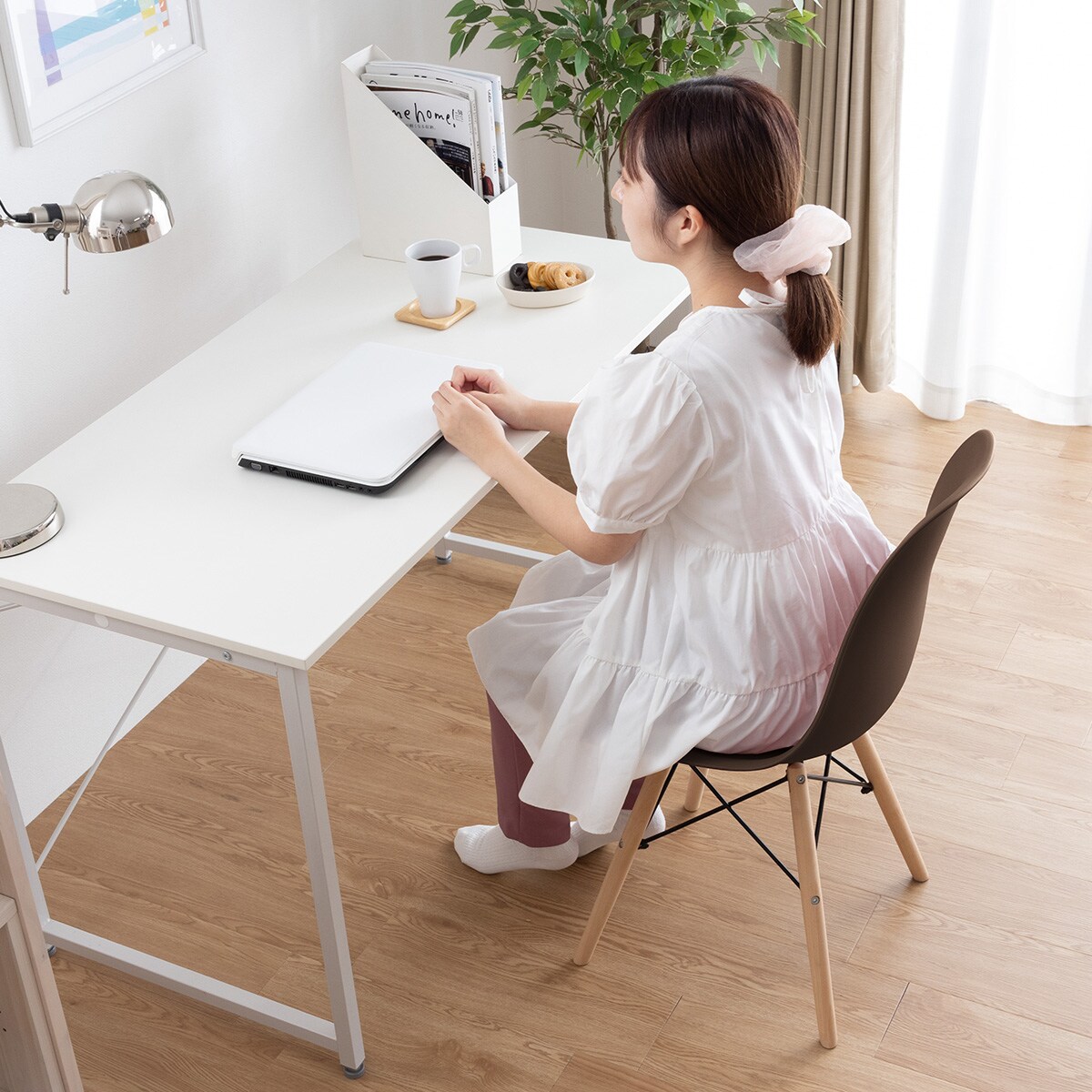 【椅子】ニトリ 北欧風シンプルシェル型チェア 4脚セット（色:グレージュ） 椅子】ニトリ 北欧風シンプルシェル型チェア 4脚セット（色