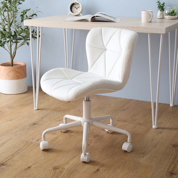 大人かわいいチェア (Elance エランセ WH) 10枚目画像