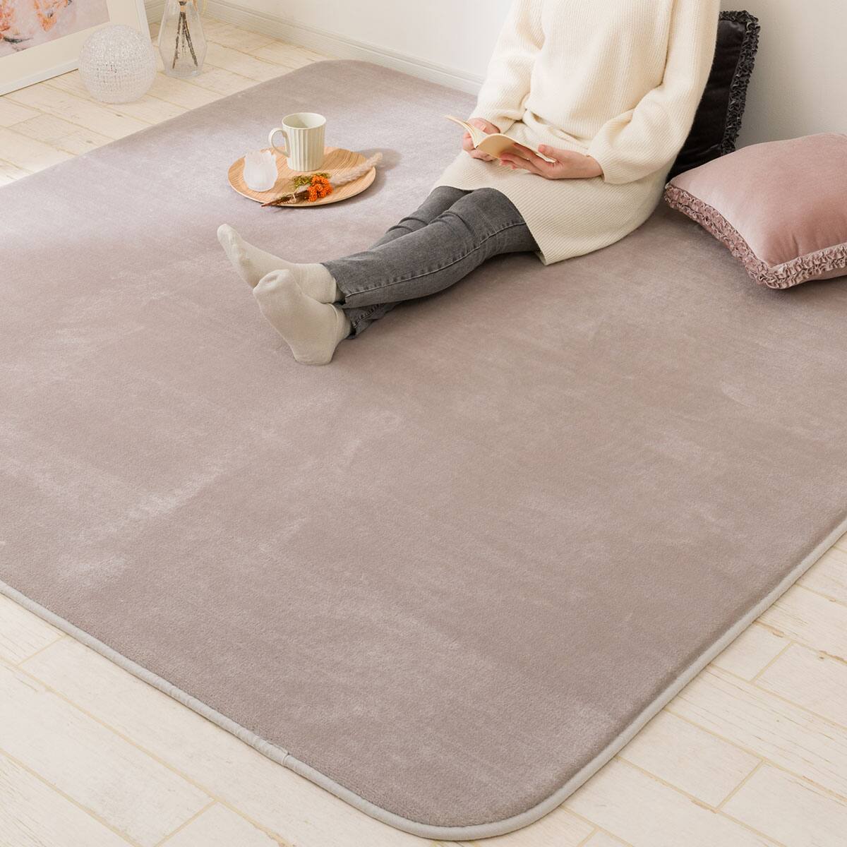 ニトリ 20mmウレタン入り 防音＋保温＋吸湿発熱＋蓄熱ラグ 185×185cm 20mmウレタン入り防音+保温+吸湿発熱+蓄熱ラグ(NウォームSP nsDA01