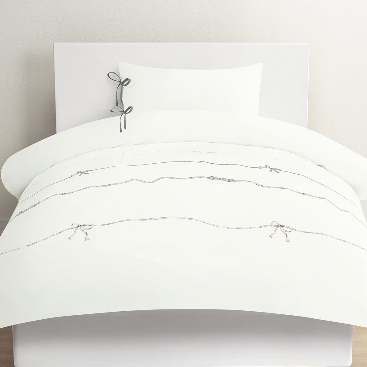 掛け布団カバー シングル Wgリボン柄 S 通販 ニトリネット 公式 家具 インテリア通販 掛け布団カバー シングル Wgリボン柄 S 通販 ニトリネット 公式 家具 インテリア通販